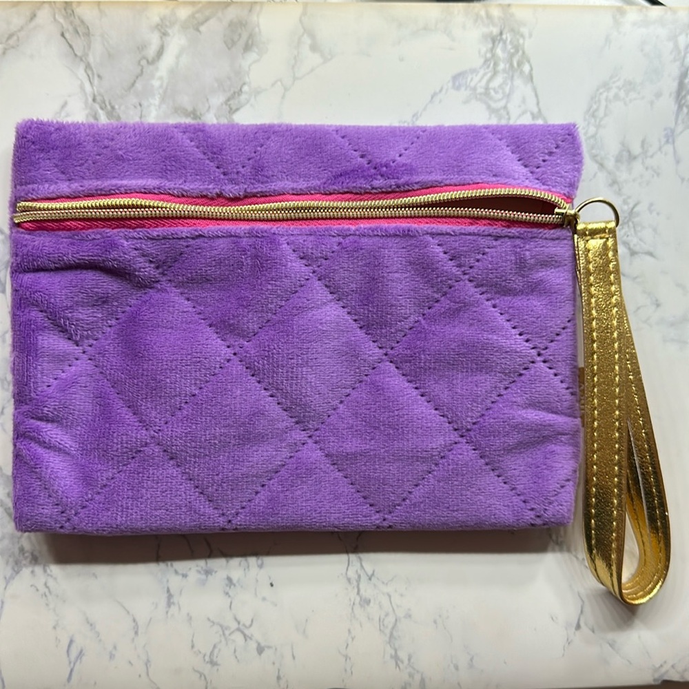 Ipsy Makeup Bag : Fuzzy Purple